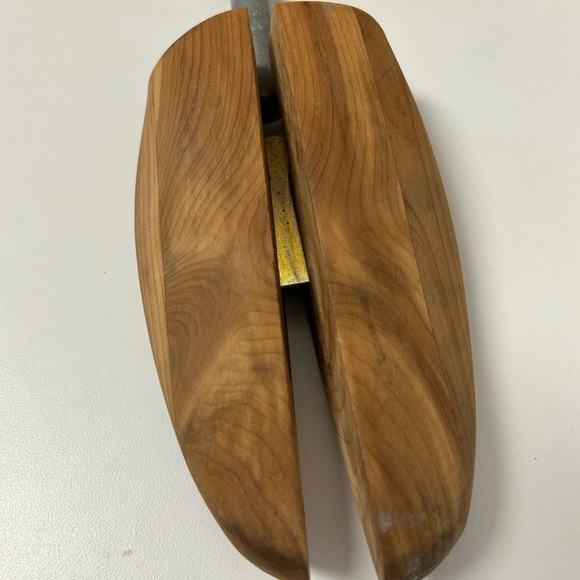 Brooks Brothers Men’s Shoe Stretcher - Picture 3 of 9